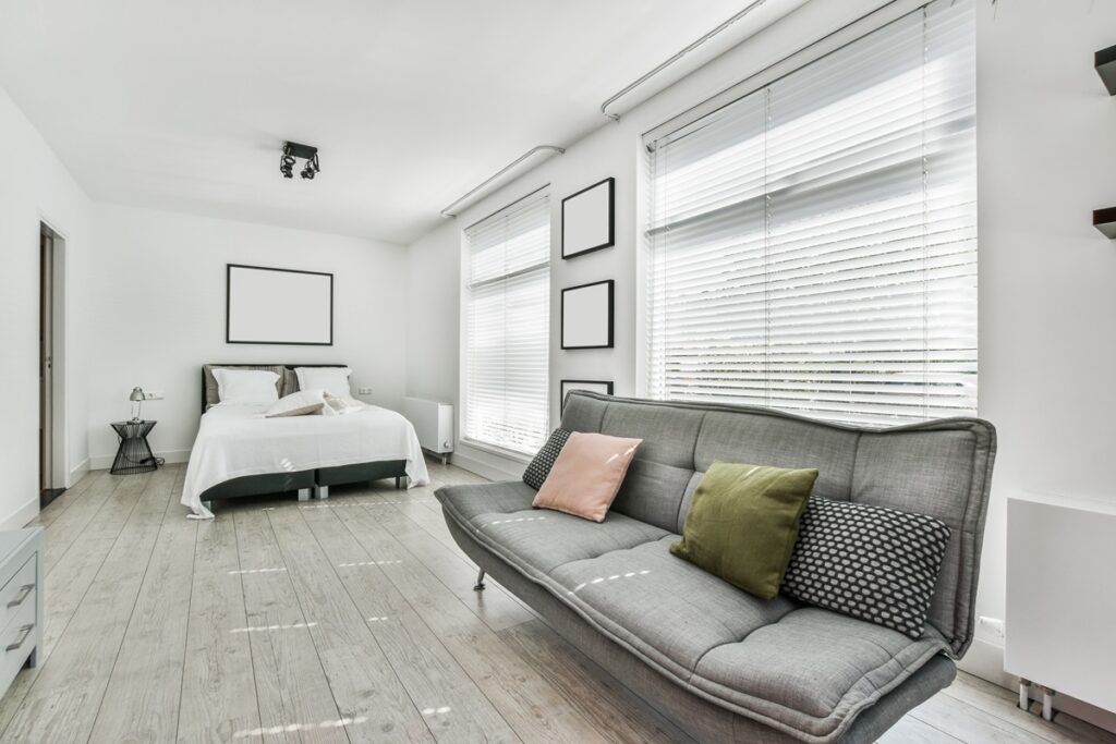 what to consider before renting a studio apartment